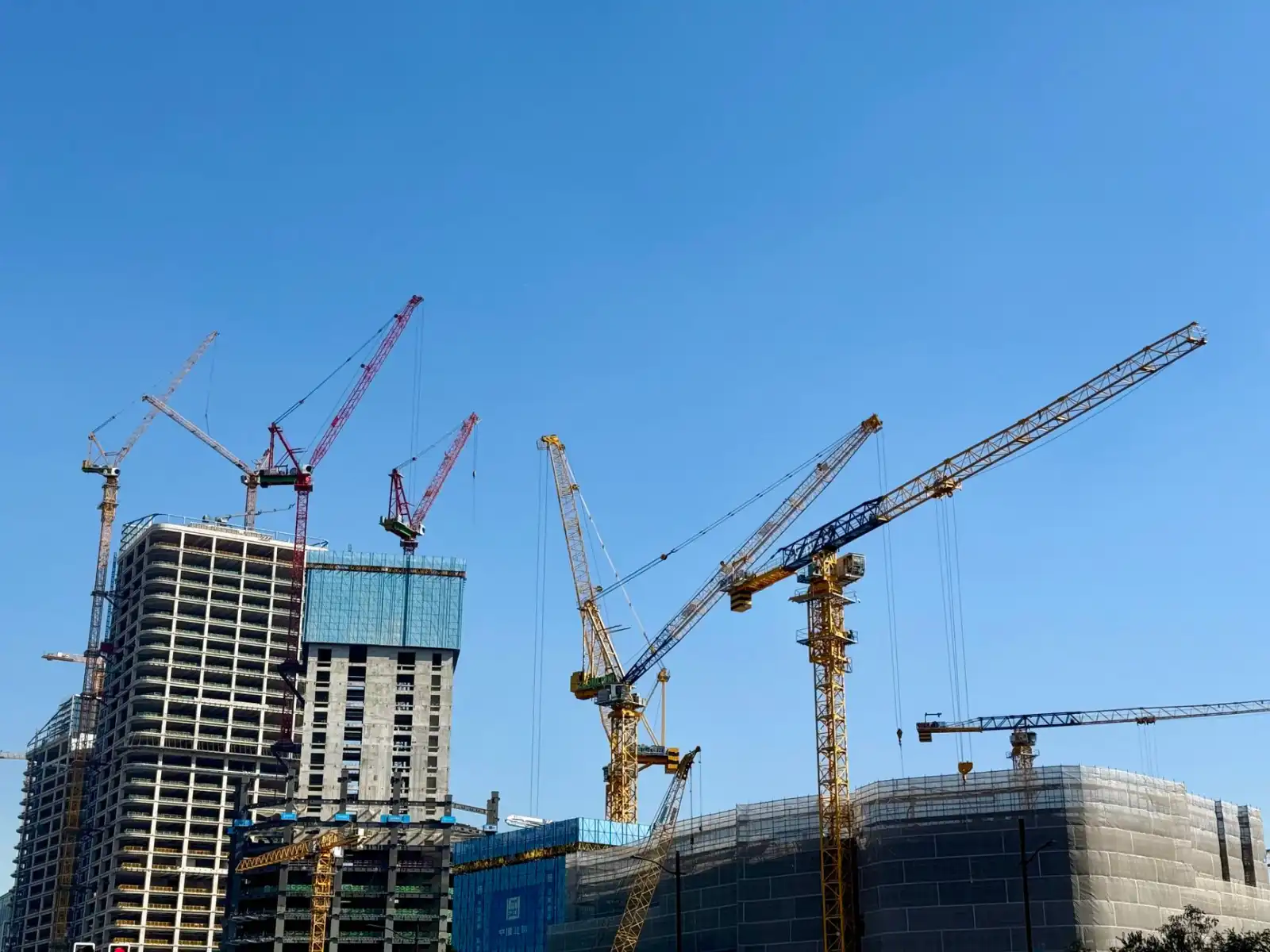 美欧亚科技系统集成服务对比：传统模式与敏捷开发方案优劣